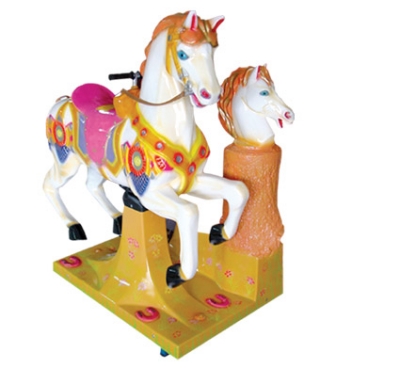 Cheval Far West 